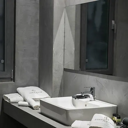 Superior One Boutique 4*